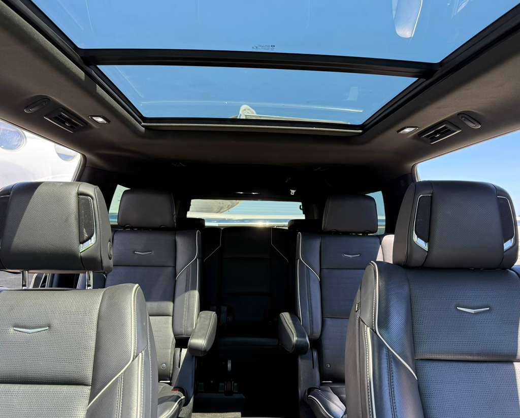 Cadillac Escalate - 2