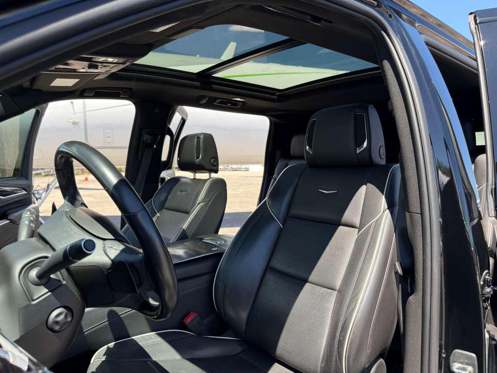 Cadillac Escalate - 5