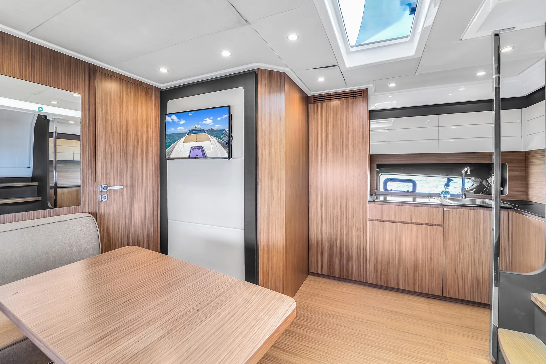 43' Azimut