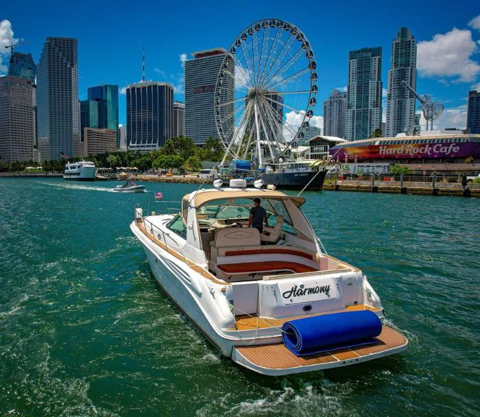42' Searay Sundancer