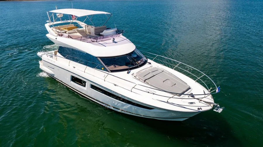 52' Prestige