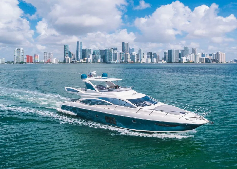 60' Azimut Bay