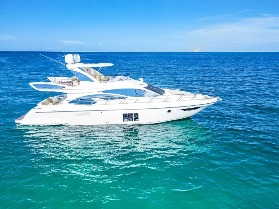60' Azimut R
