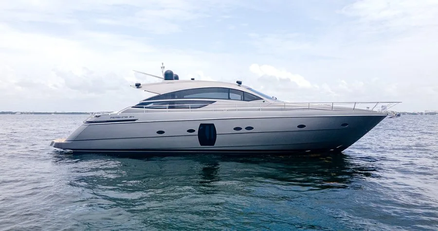 64' Pershing W