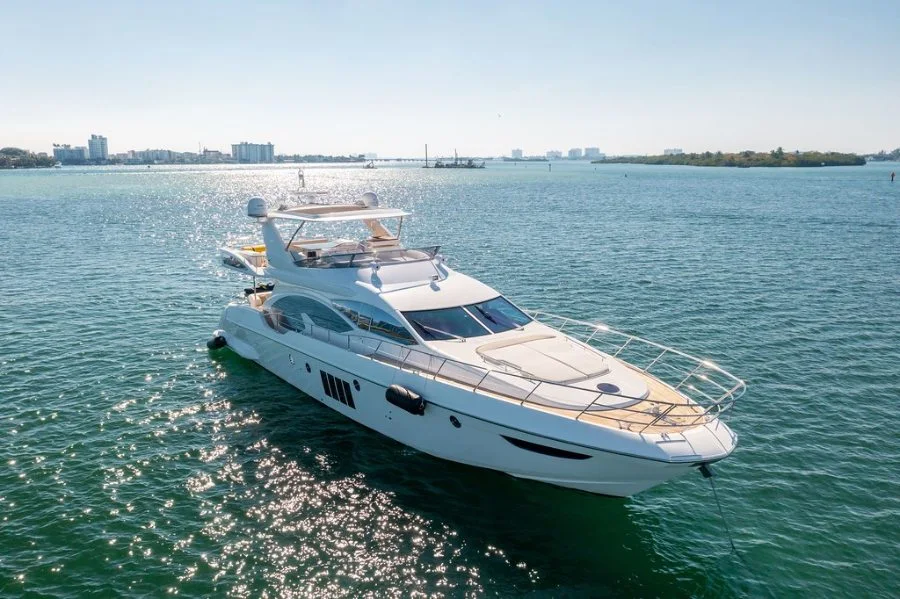70' Azimut