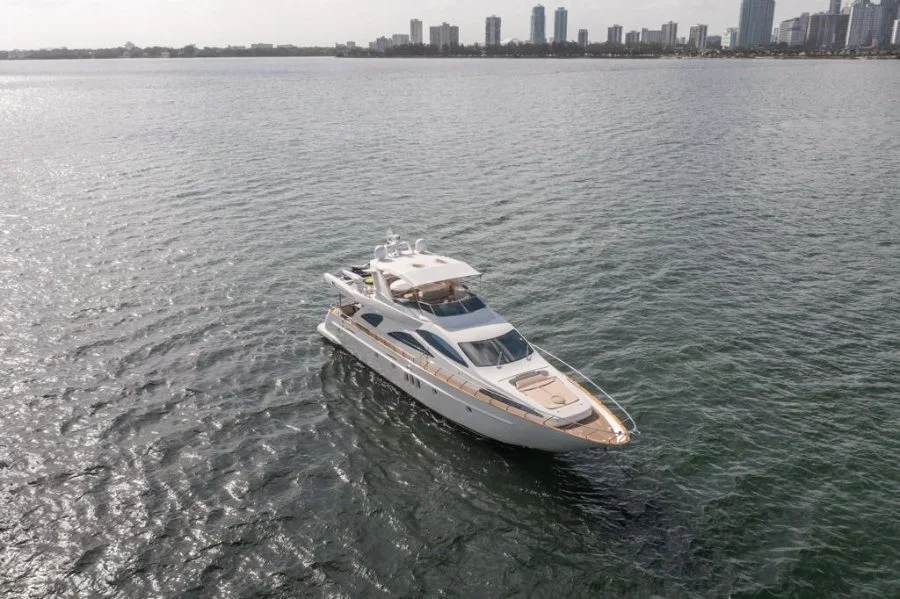 85' Azimut MR