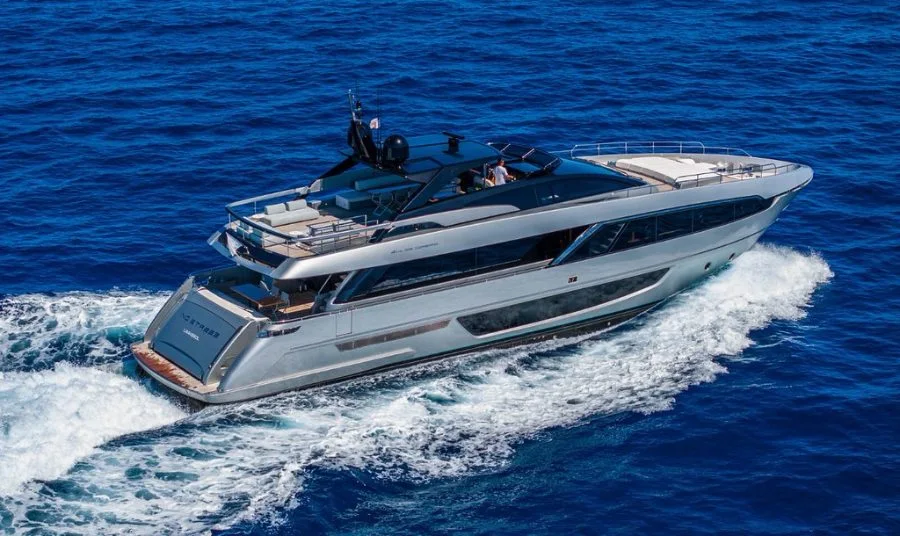 100' Riva STW