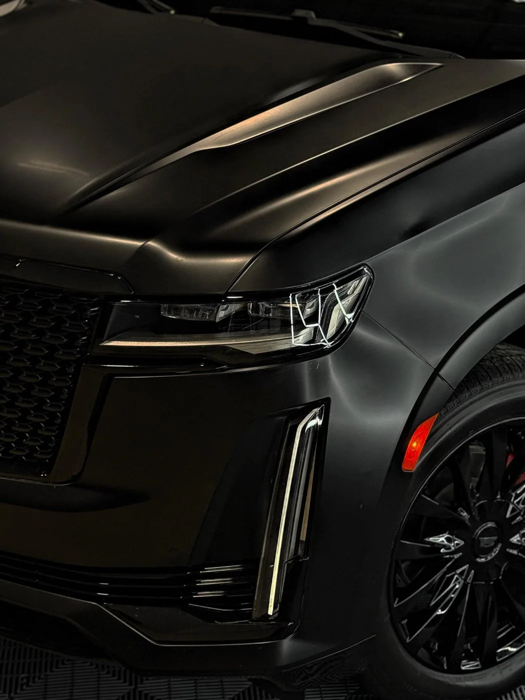 Cadillac Escalade Satin Black w Stars ✨
