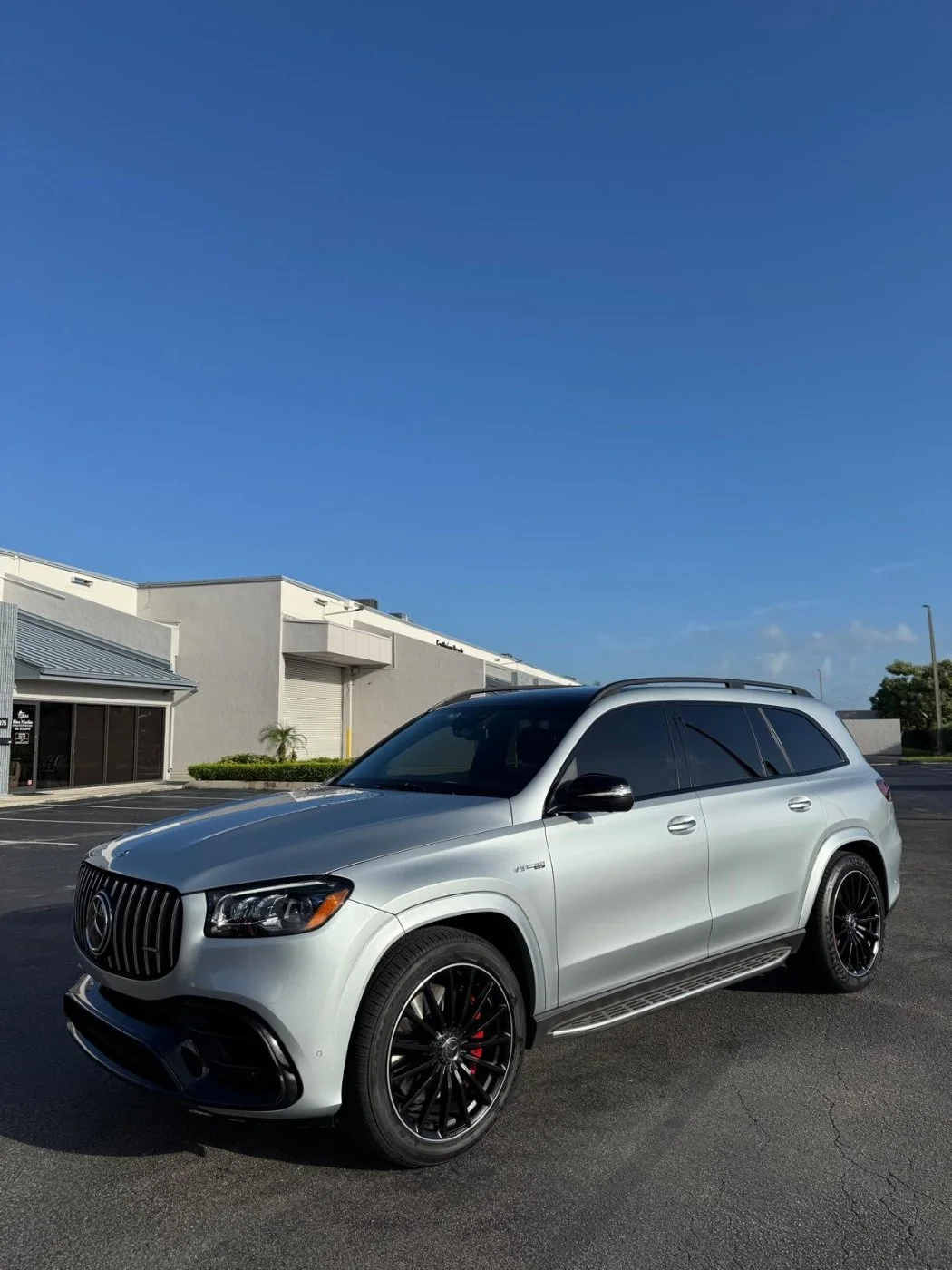 Mercedes GLS63 AMG Silver