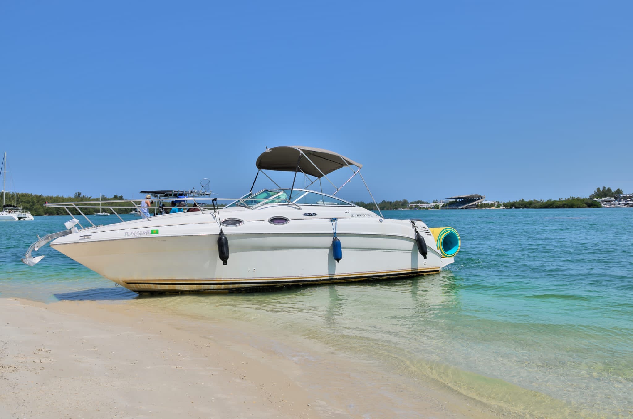 30' Sea Ray 3