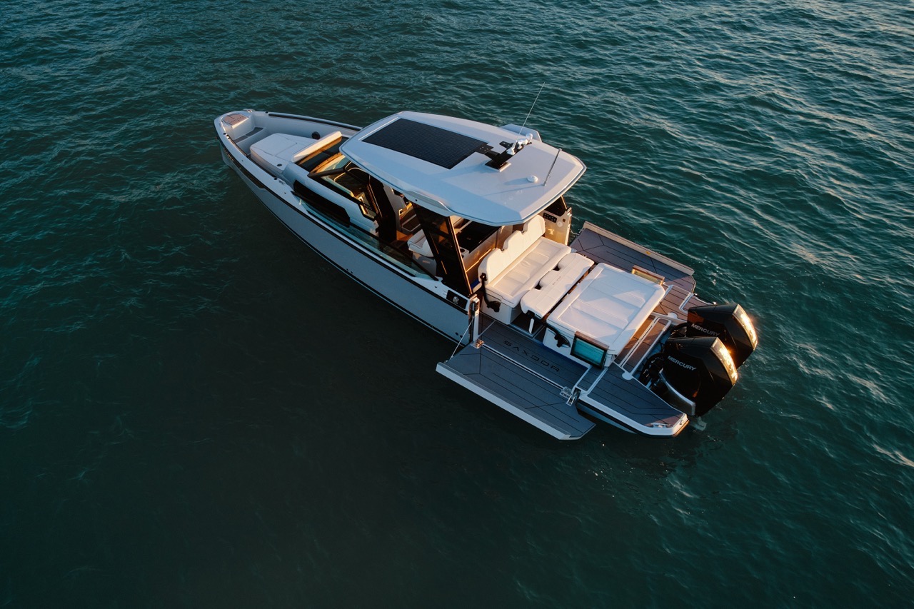 32' Saxdor 4