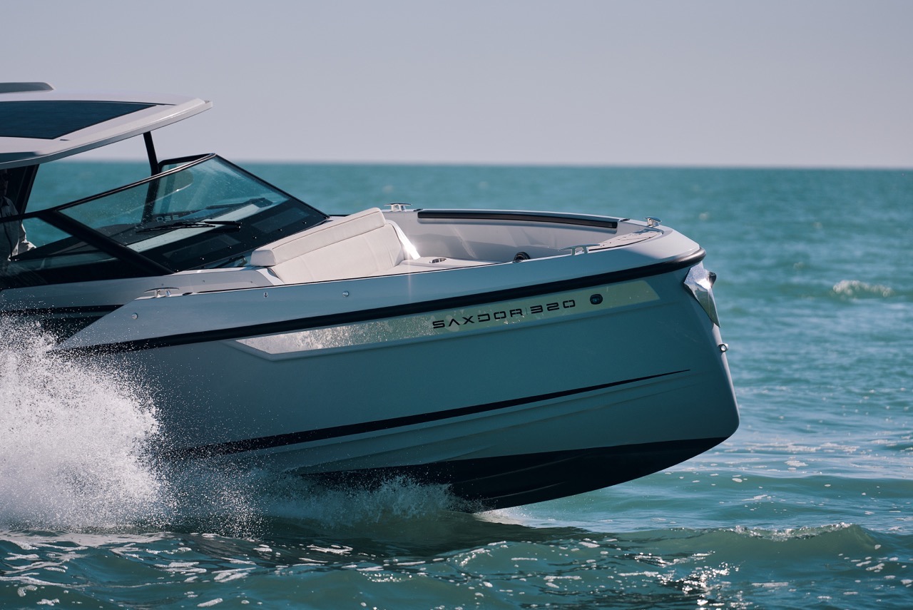 32' Saxdor 11