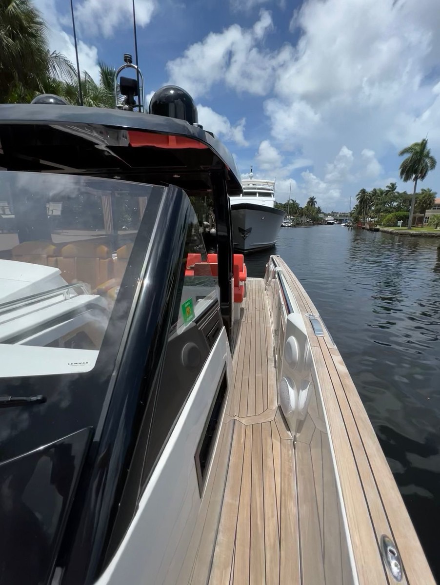 42' Fjord 3