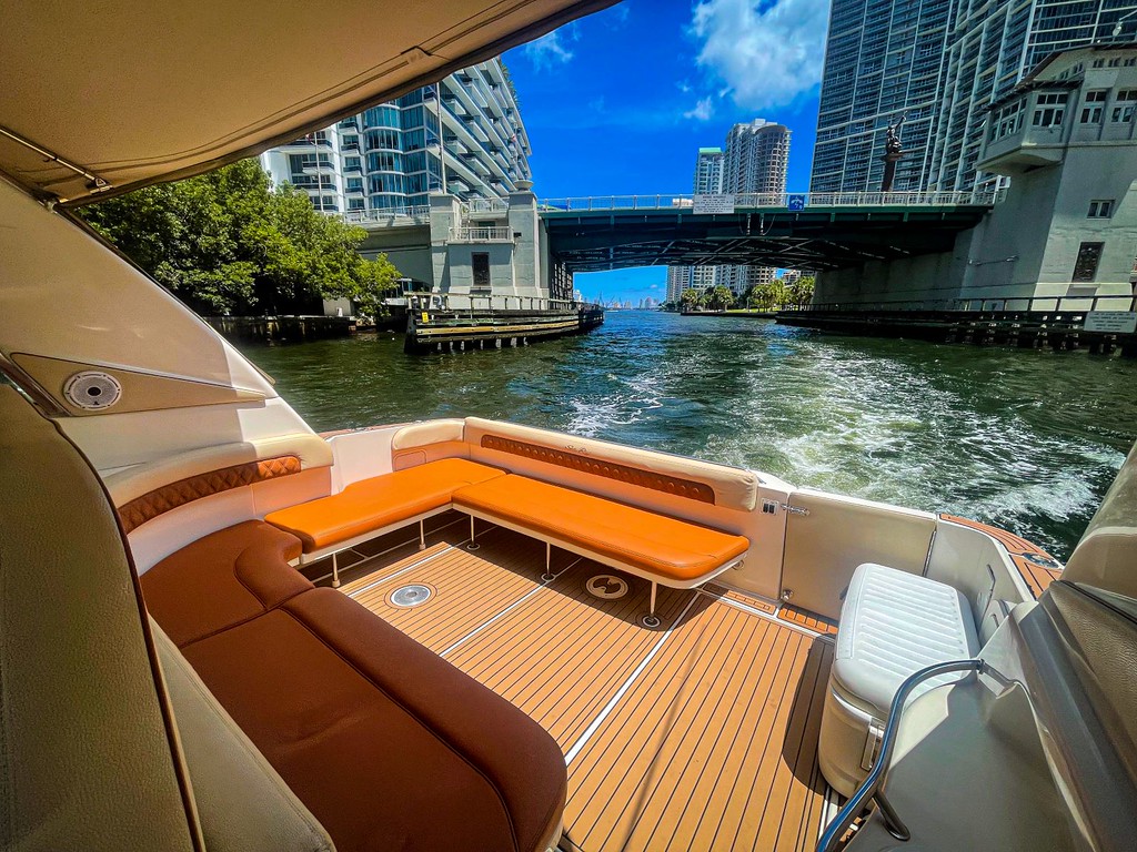 42' Searay Sundancer 9