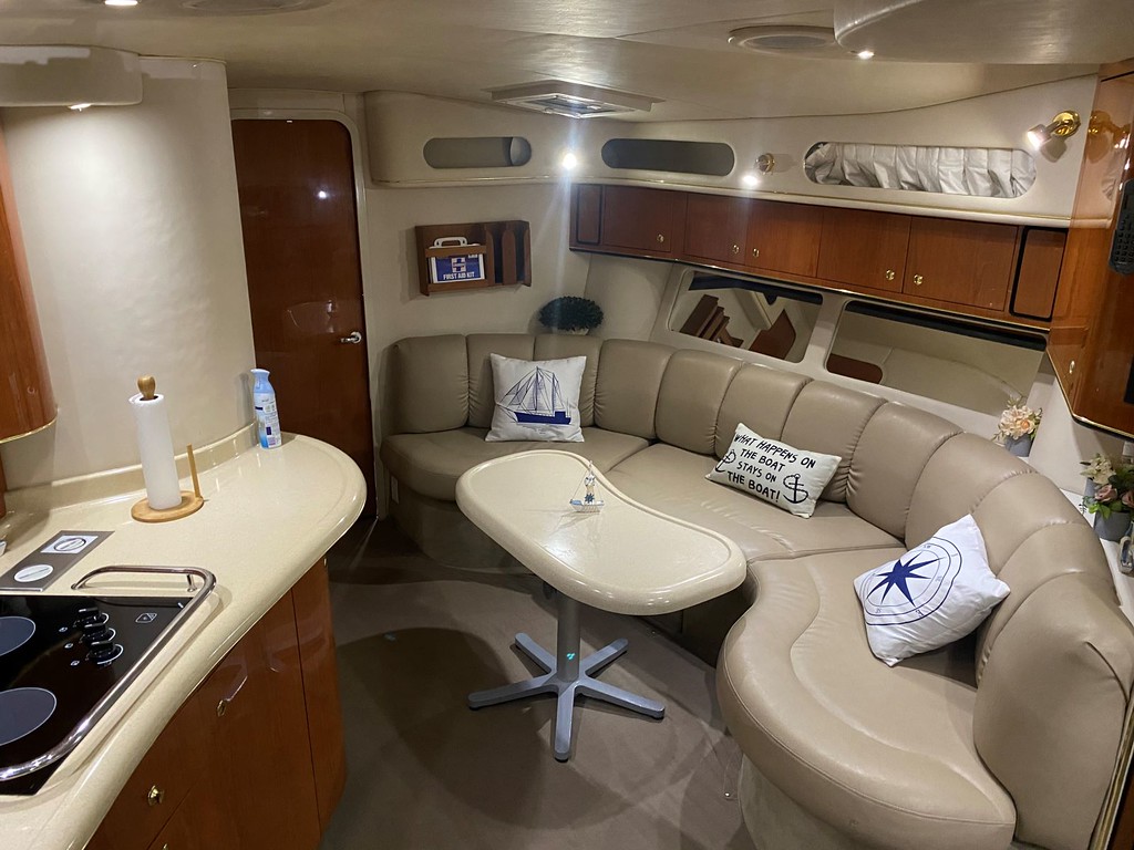 42' Searay Sundancer 12