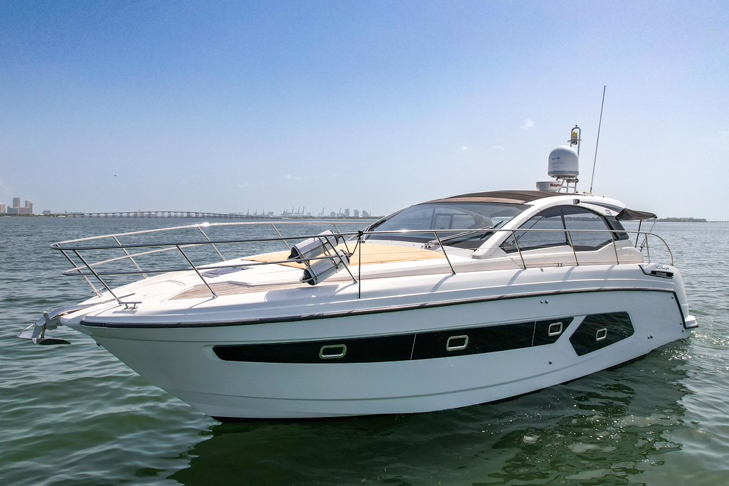 43' Azimut