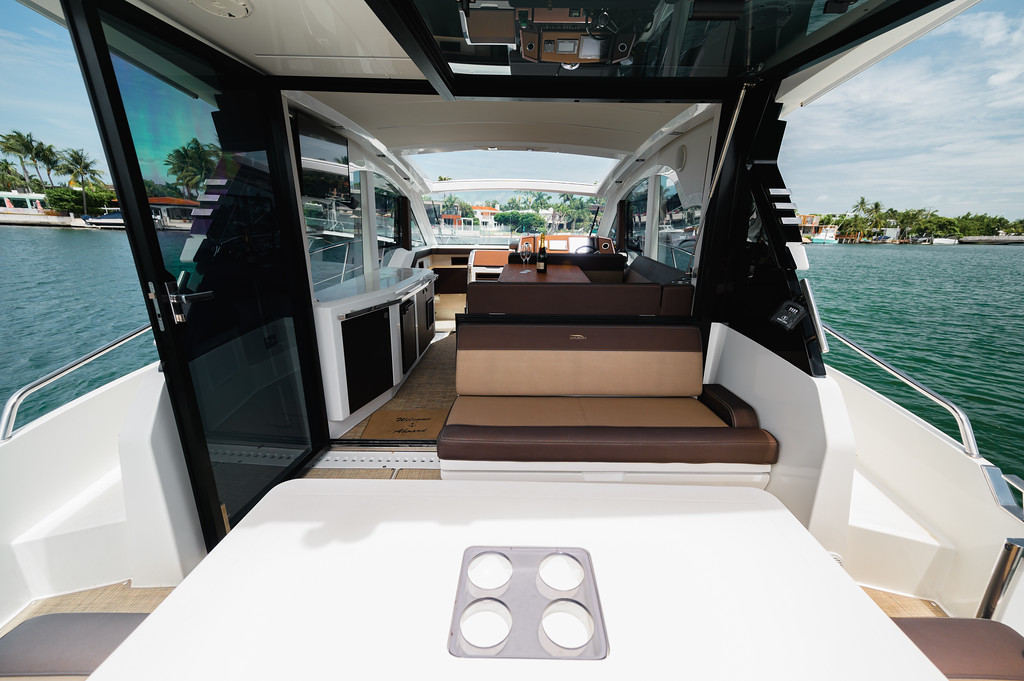 45' Galeon 11