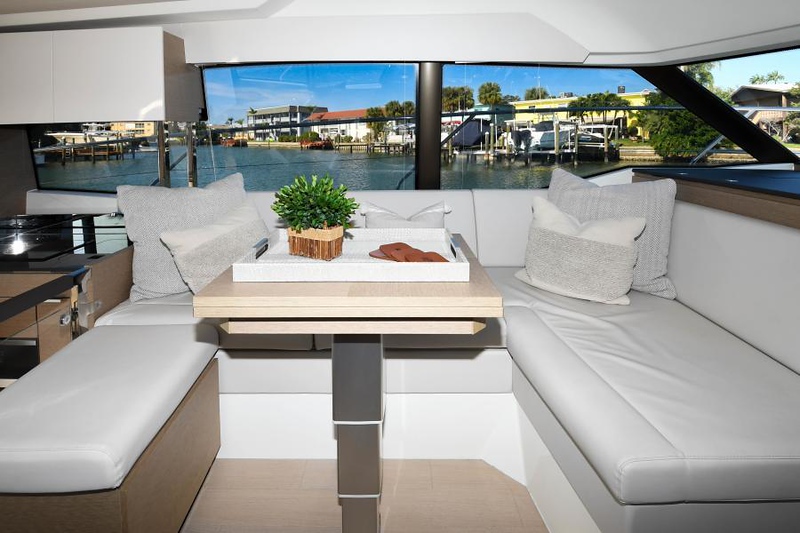 45' Prestige 15