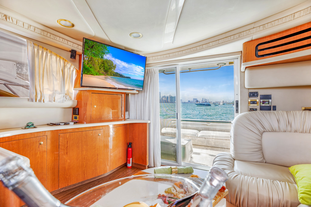 45' Searay Bay 7