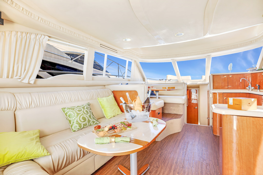 45' Searay Bay 8