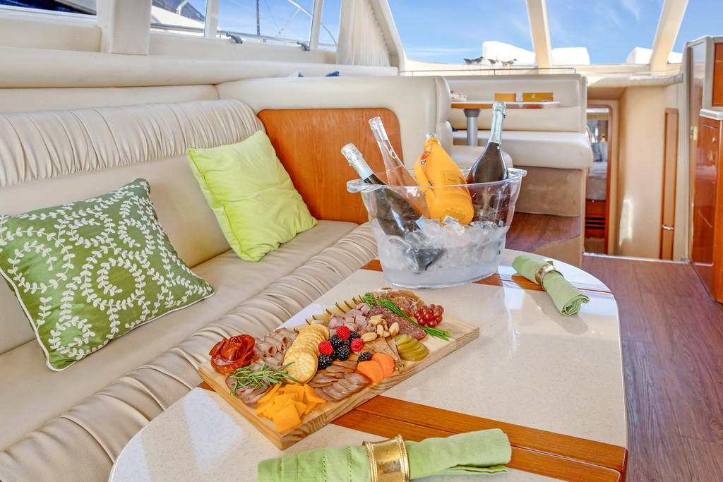 45' Searay Bay 12