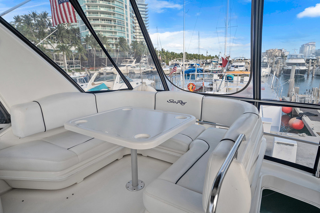 47' SeaRay 10