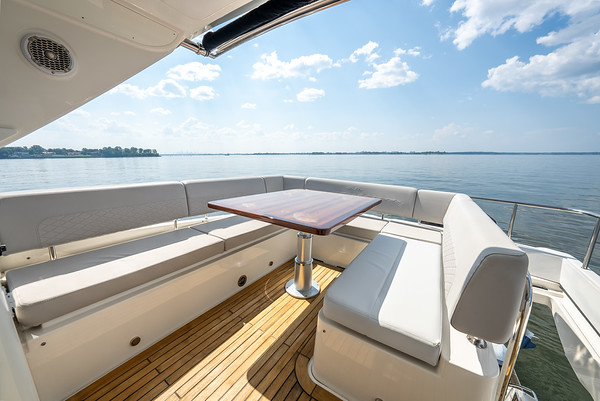 Yacht 62' Sea Ray 8