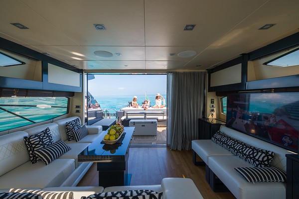 Yacht 64' Sunseeker 3